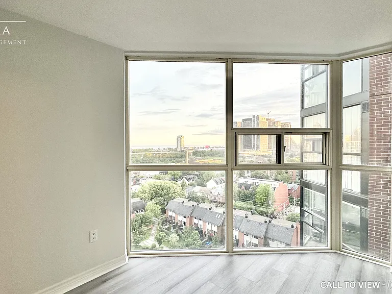 705 King St W #1501 — Photo 10