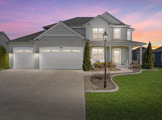 3552 Olde Howell ROAD, Waukesha, WI