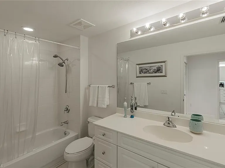 410 Bayfront Pl #2204 — Photo 21