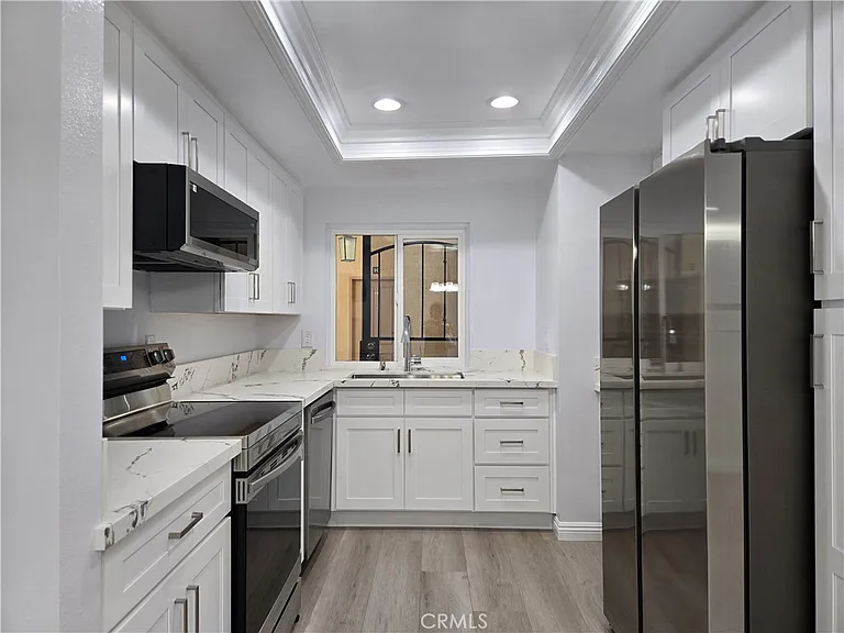 13504 La Jolla Cir — Photo 7