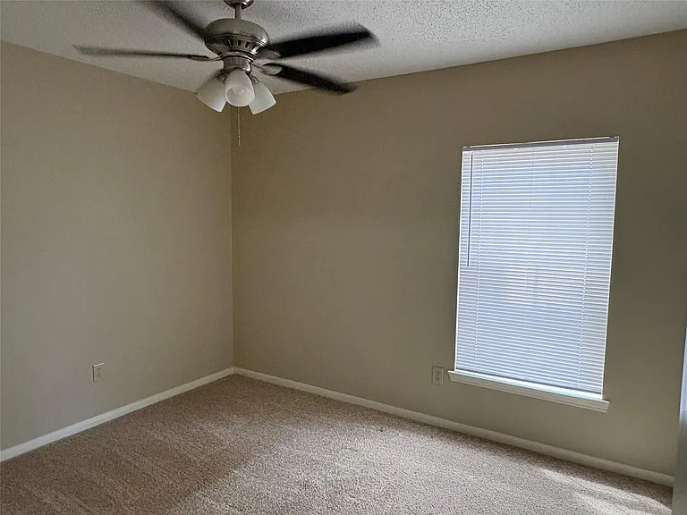 3310 Mulberry Hill Ln — Photo 13