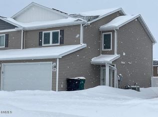 3203 Rutland Dr, Bismarck, ND 58504