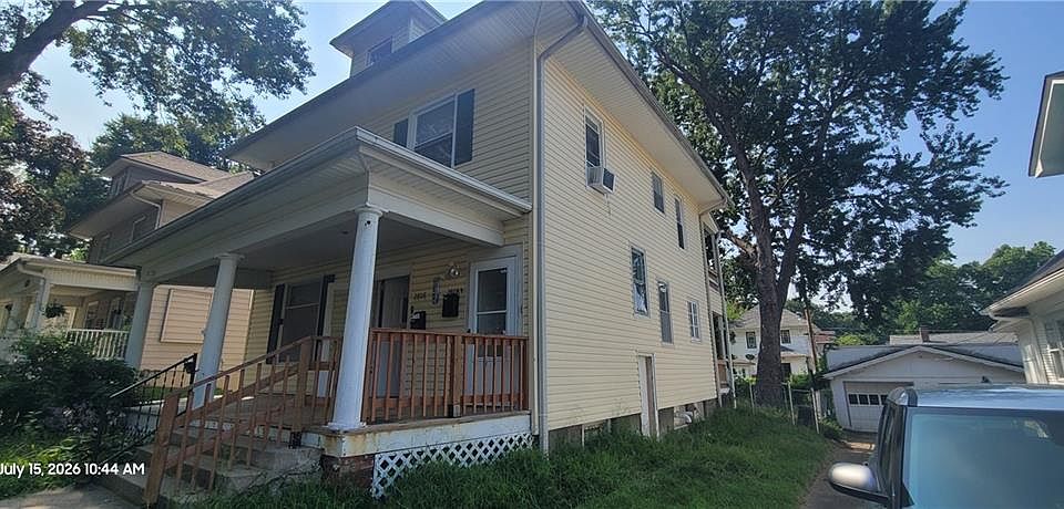 2nd image of 2808 Sacramento St