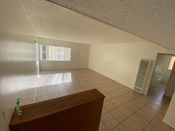 4th image of 1731 W 147th St #1