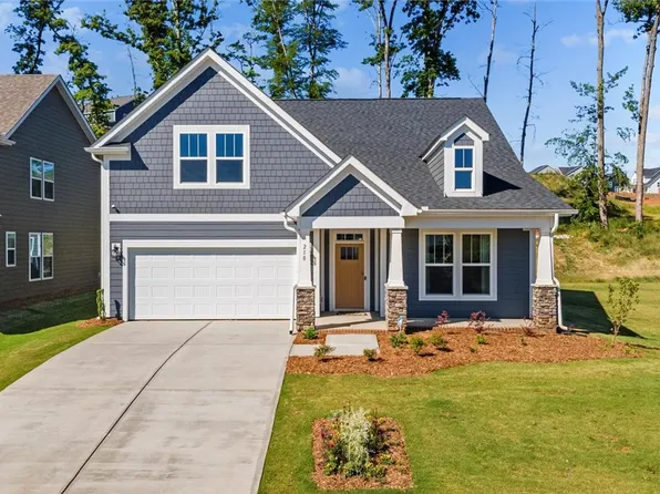 210 Founders Blvd, Central, SC 29630