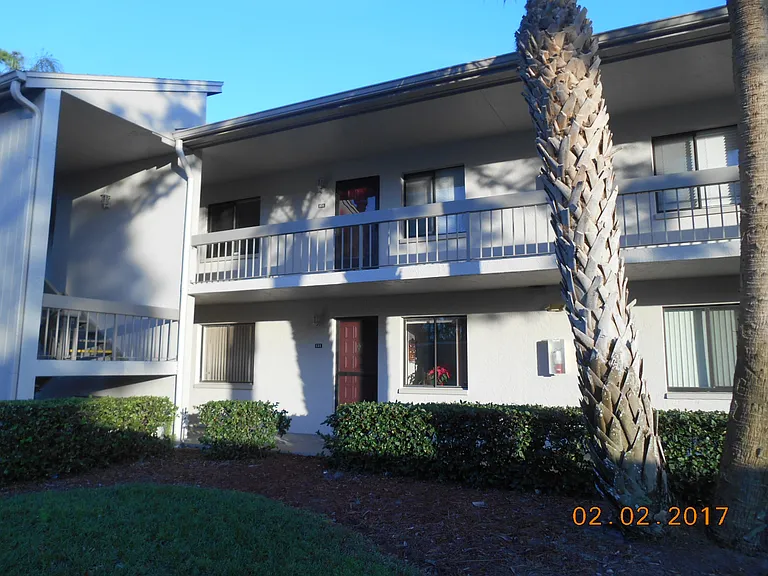 126 Caryl Way — Photo 1
