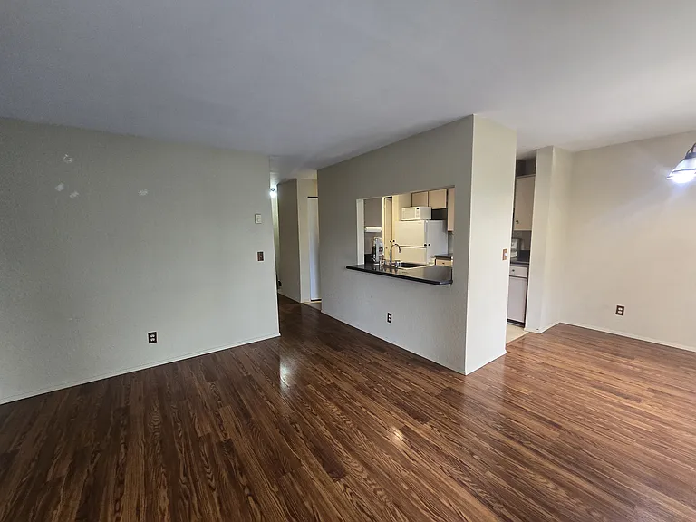 830 Kirkland Way #304 — Photo 14