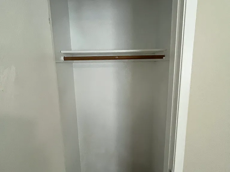 Room 1 Closet 2