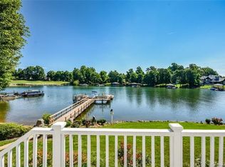 17515 Springwinds Dr, Cornelius, NC 28031