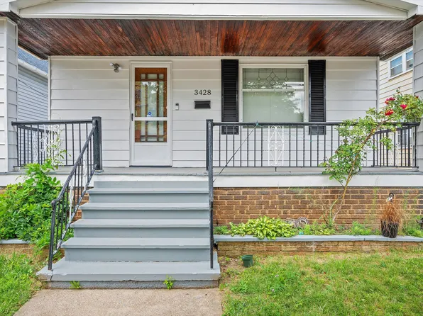 3428 W 46th St, Cleveland, OH 44102