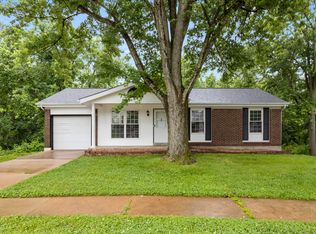 3066 Grassy Valley Dr, Saint Louis, MO 63129