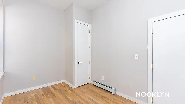 Rented by Nooklyn NYC LLC | media 46