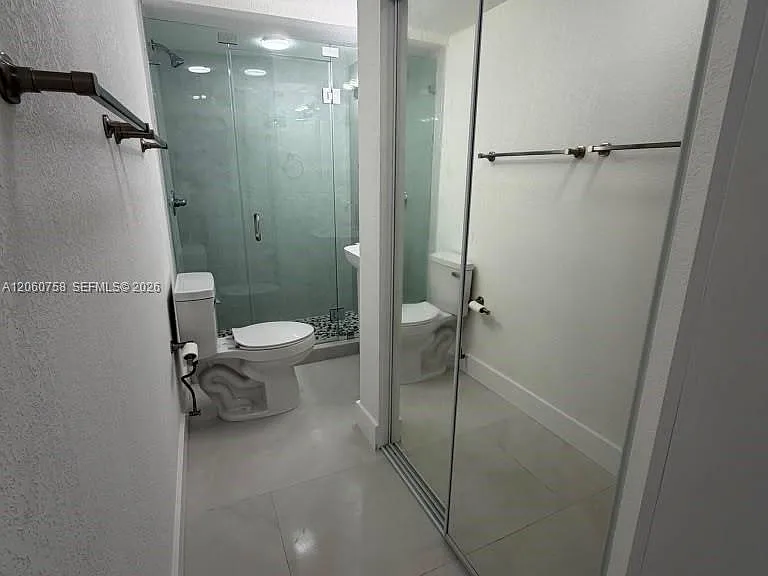 5700 N Miami Ave — Photo 18