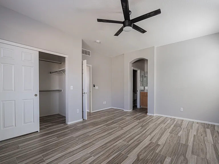7312 E Mills St — Photo 13