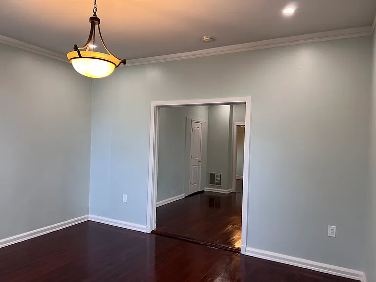2715 Urquhart St — Photo 7
