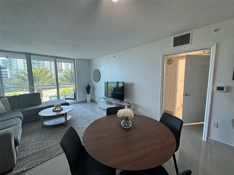 1155 Brickell Bay Dr #307 — Photo 9