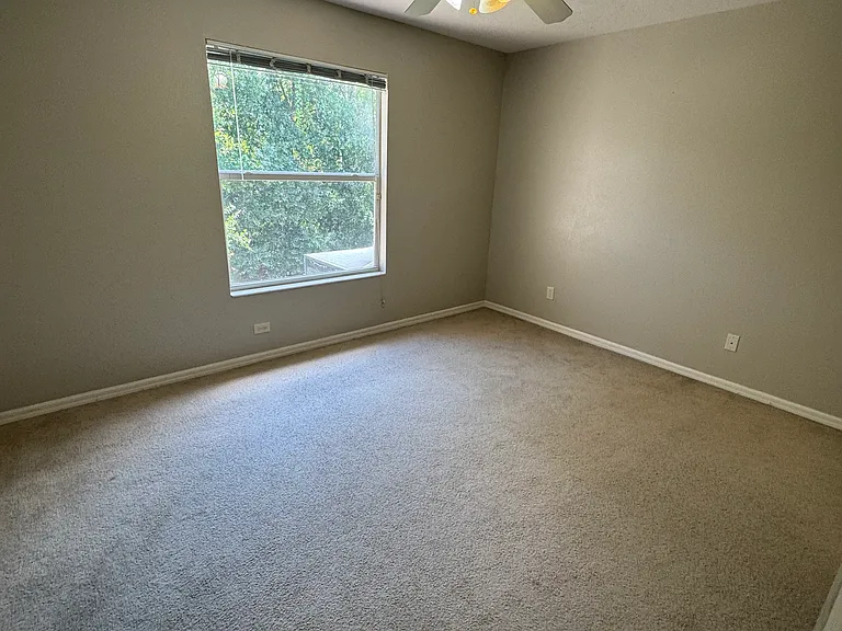 9051 Iron Oak Ave — Photo 12