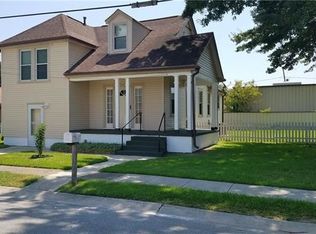 2011 Trio St, Chalmette, LA 70043