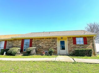 1 E Mountain Ln #0, Grand Prairie, TX 75052