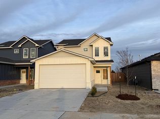 2294 S Horseback St, Wichita, KS 67230