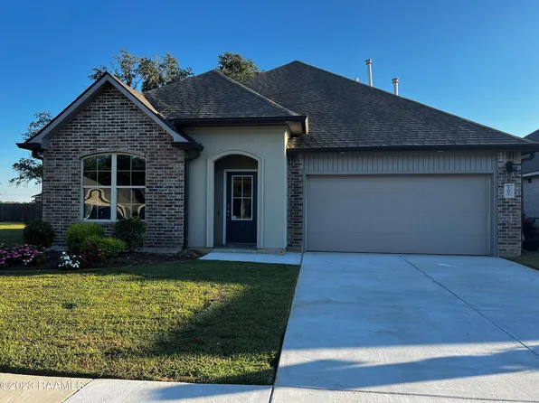 107 Senator Picard Dr, Maurice, LA 70555