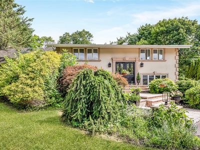 9 Hare Lane, East Setauket, NY, 11733