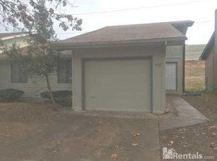 912 S Craig Ave, Springfield, MO 65802