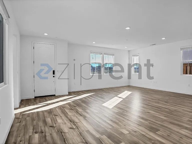 1518 N Central Ave #A — Photo 7