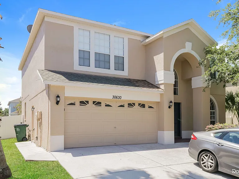 30630 Annadale Dr — Photo 1