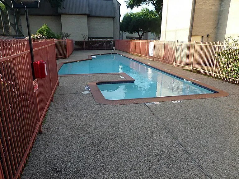 8527 Hearth Dr #36 — Photo 7