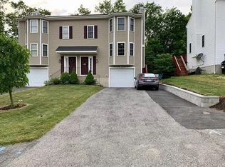 7 Honeysuckle Rd, Worcester, MA 01607