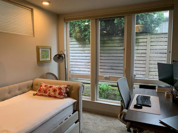 1740 Nw 63rd St, Seattle, WA 98107