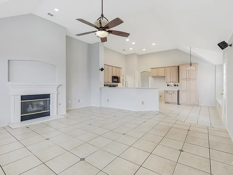 5653 Westwood Ln — Photo 9