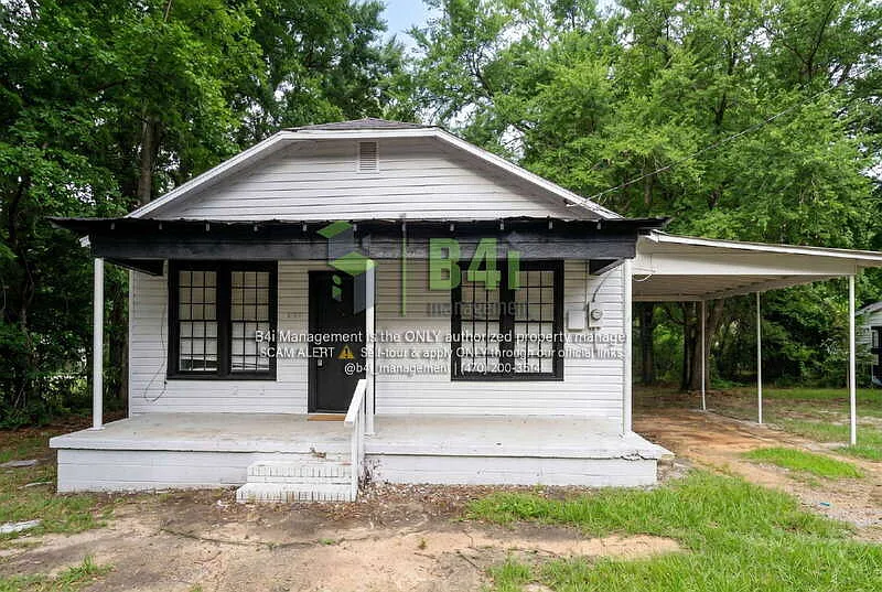 4 bed, 2.0 bath, 1300 sqft, $1,195 — Photo 3