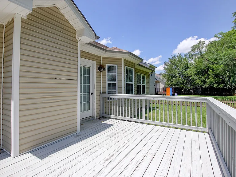 3729 Kendra Ct N — Photo 54