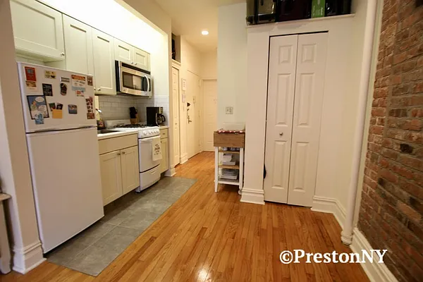 Rented by JM Preston Properties LLC | media 22