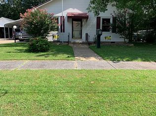 820 S 3rd St, Mayfield, KY 42066