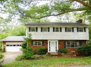 1736 Rolling Hills Cir, Charleston, WV 25314