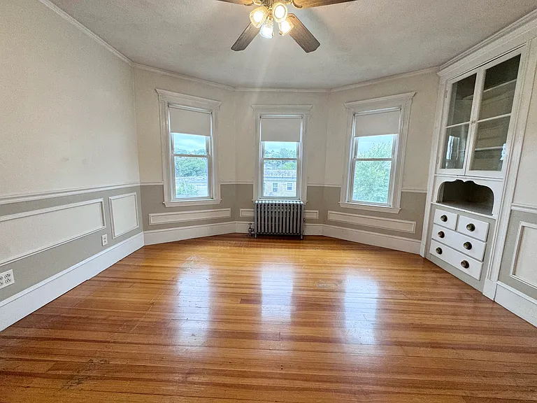 20 Bigelow St #3 — Photo 5