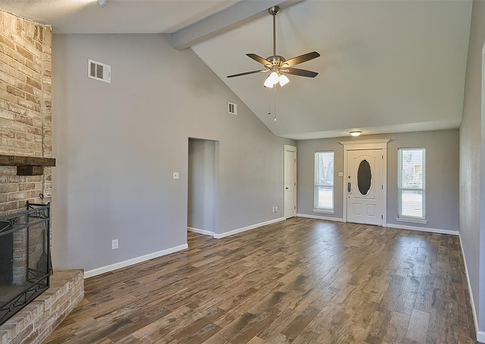 1st image of 29030 Deadwood Ln