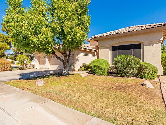 2nd image of 7081 S Los Feliz Dr