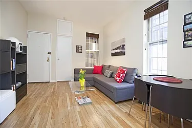 Sold by Space Marketing Shop