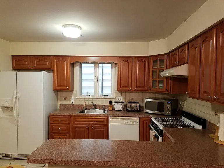 20 Van Reipen Ave #1 — Photo 7