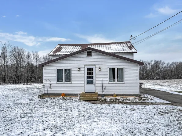 1648 Hardscrabble Rd, Saranac, NY 12981