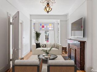 3674 17th St, San Francisco, CA 94114