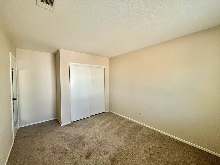 2929 Domino Way — Photo 38