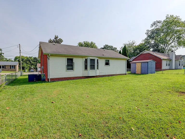 204 Bob White Dr — Photo 39