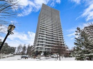 135 Antibes Dr #1504, Toronto, ON