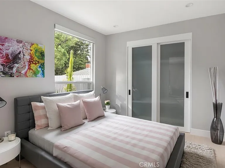 4731 Topanga Canyon Blvd — Photo 16