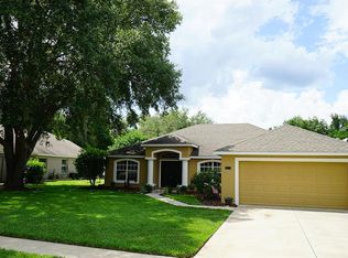 10119 Rockdale Dr, Leesburg, FL 34788